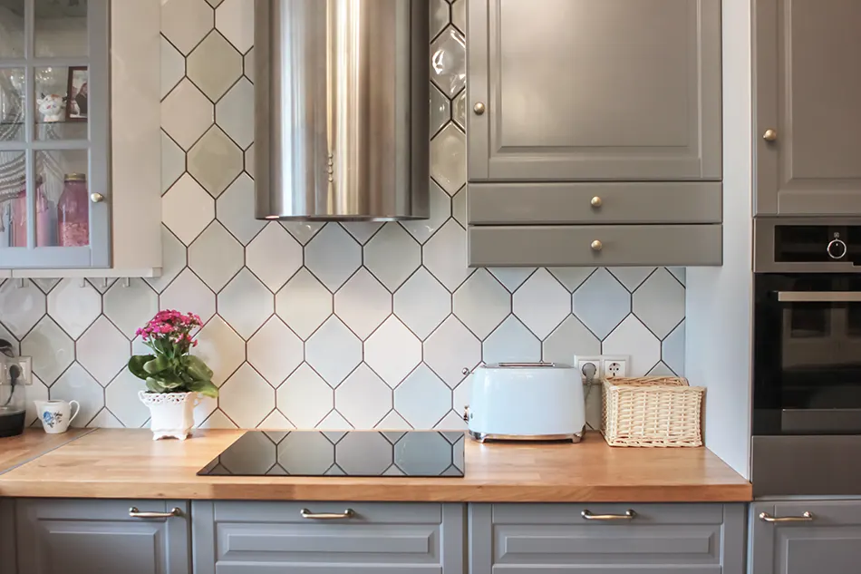 Revolutionize Your Kitchen with Game-Changing Remodel Ideas 2 Statement Backsplash